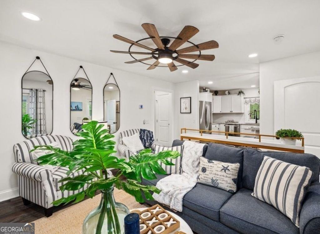 Photo of 251 Twilight Shores Road, Eatonton, GA 31024 (MLS # 10720330)