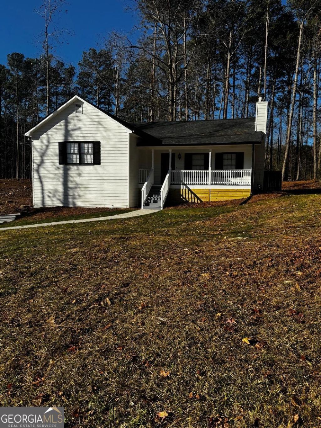 Photo of 4687 Hilltop Drive NW, Acworth, GA 30101 (MLS # 10652356)