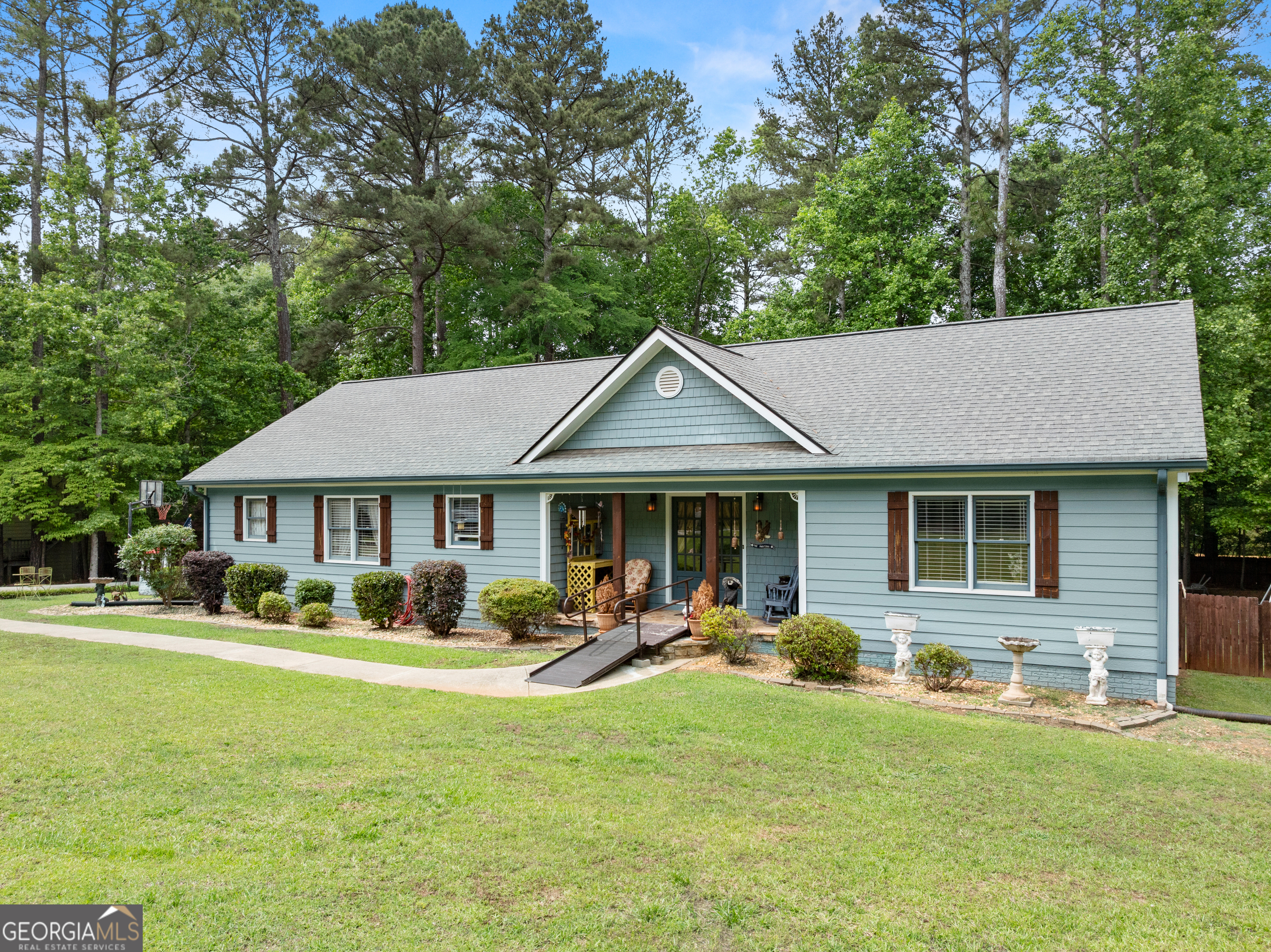918 Old Pendergrass RD