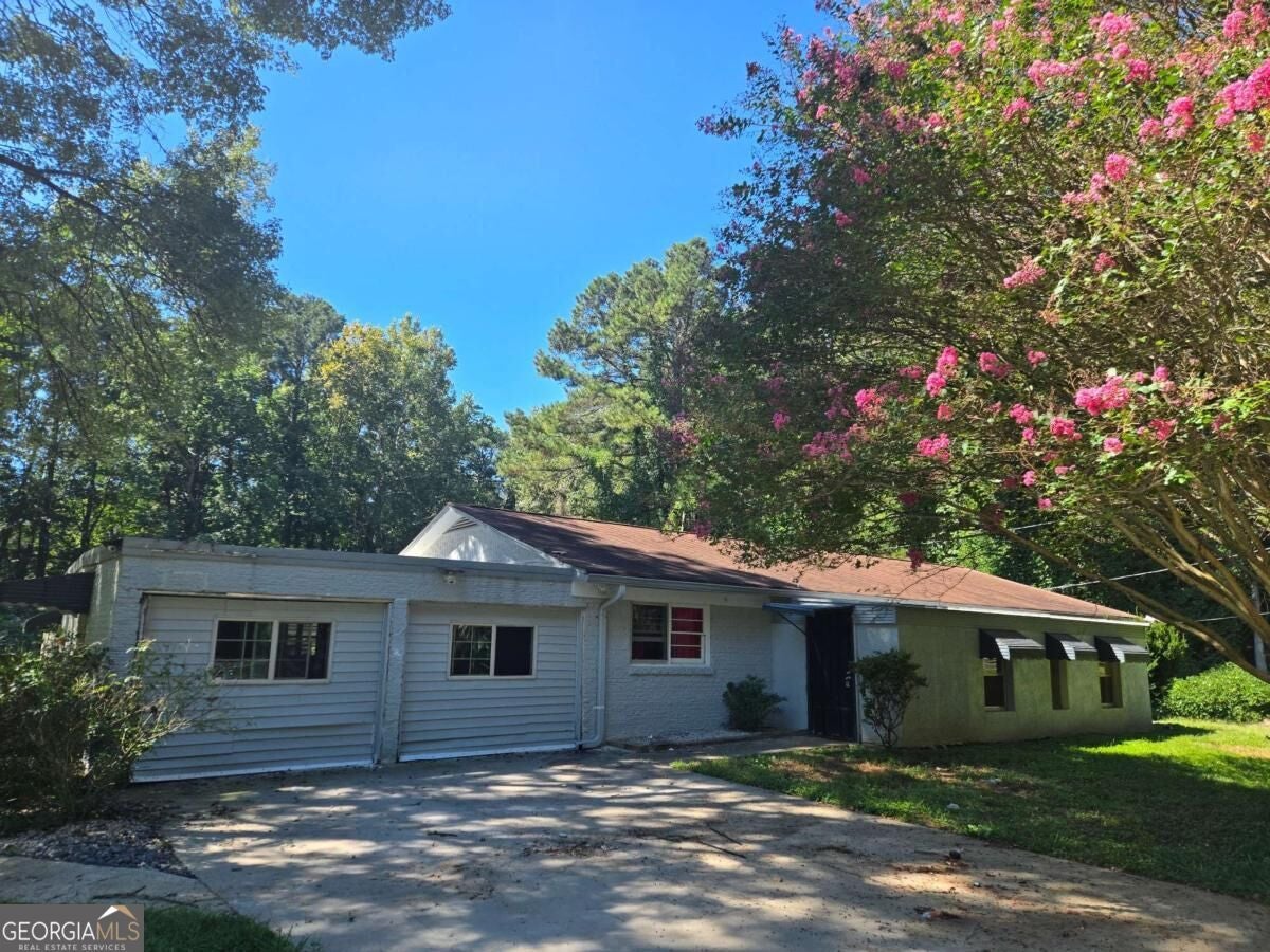 4431 Janice DR