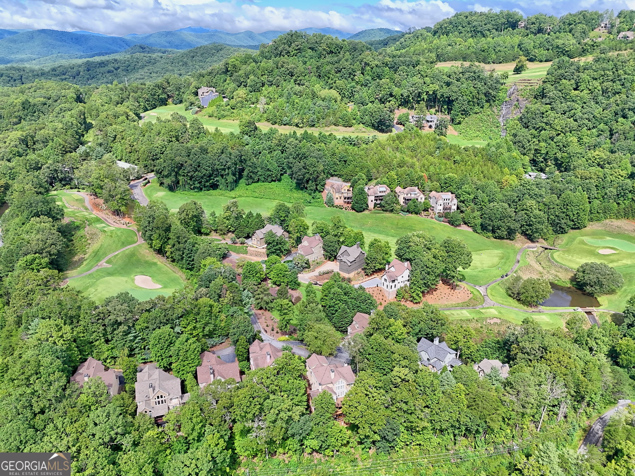 Clayton, Georgia 30525, United States, 4 Bedrooms Bedrooms, ,5 BathroomsBathrooms,Residential,Active,197178