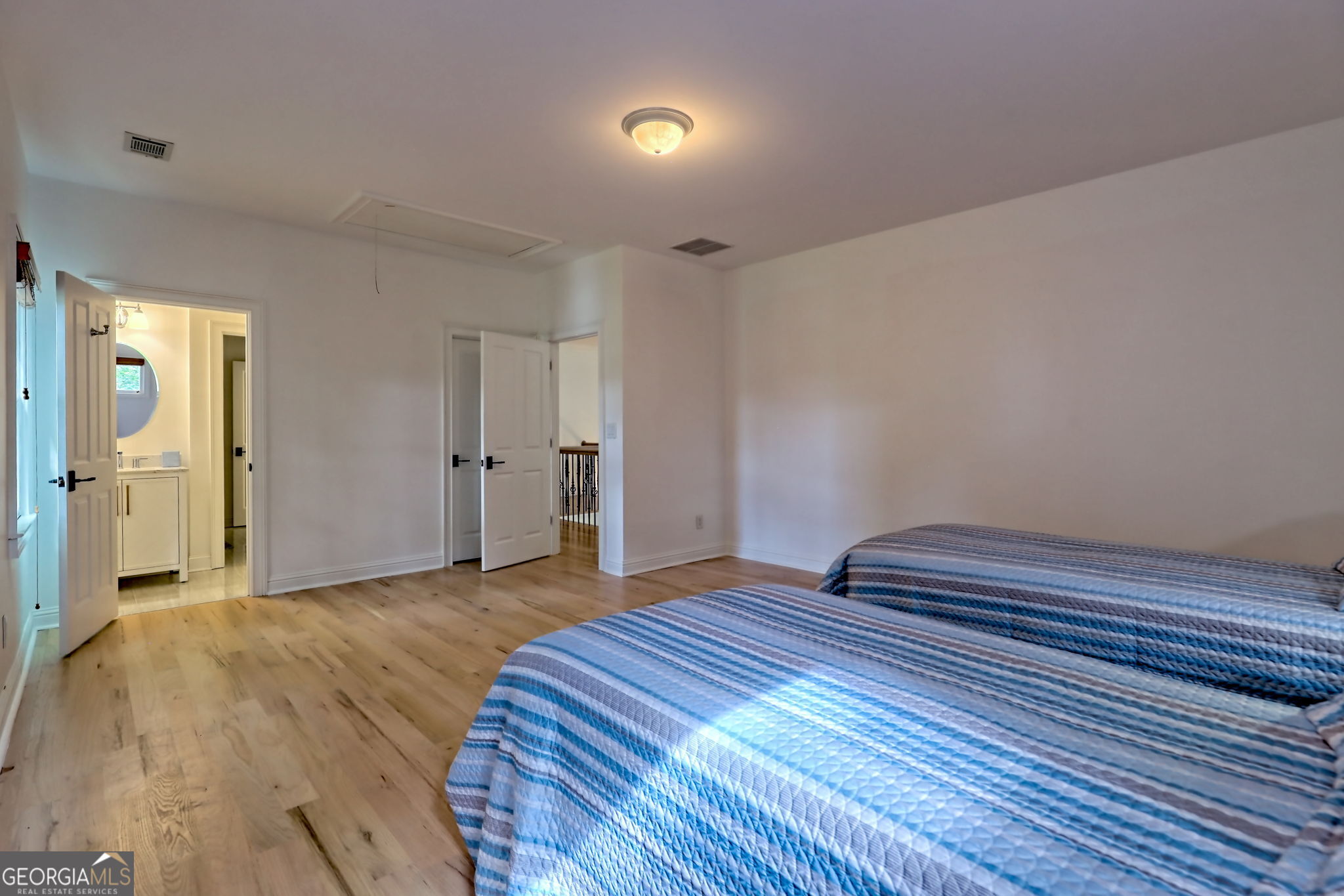 Clayton, Georgia 30525, United States, 4 Bedrooms Bedrooms, ,5 BathroomsBathrooms,Residential,Active,197178