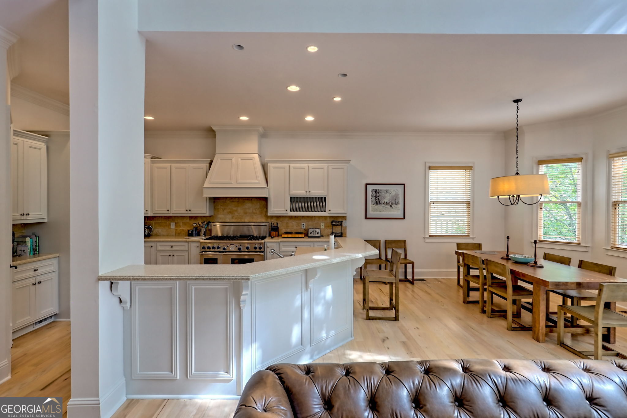 Clayton, Georgia 30525, United States, 4 Bedrooms Bedrooms, ,5 BathroomsBathrooms,Residential,Active,197178