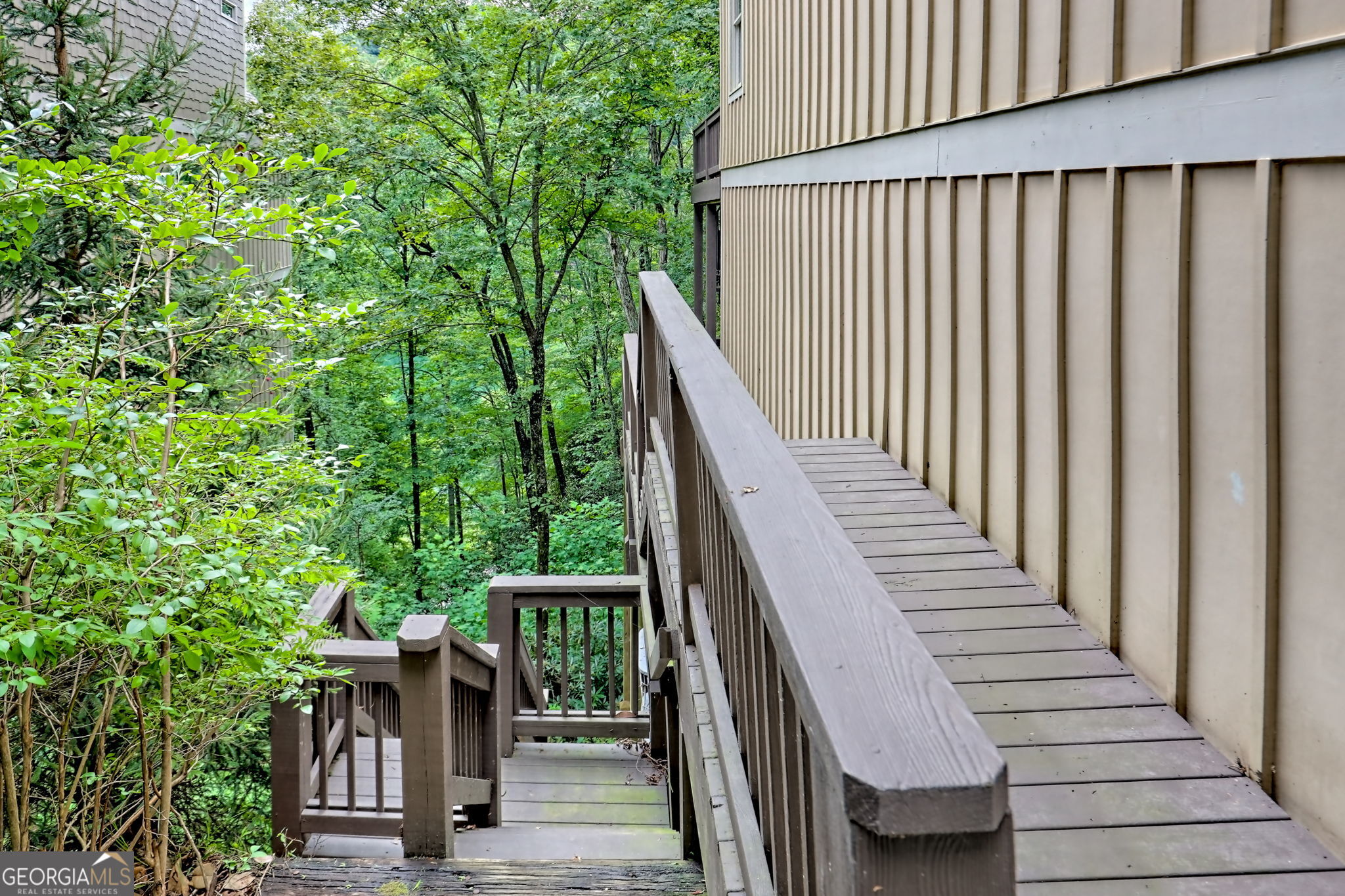 Clayton, Georgia 30525, United States, 4 Bedrooms Bedrooms, ,5 BathroomsBathrooms,Residential,Active,197178