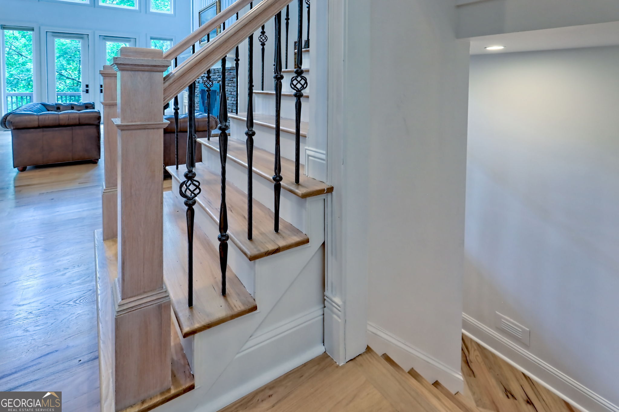 Clayton, Georgia 30525, United States, 4 Bedrooms Bedrooms, ,5 BathroomsBathrooms,Residential,Active,197178