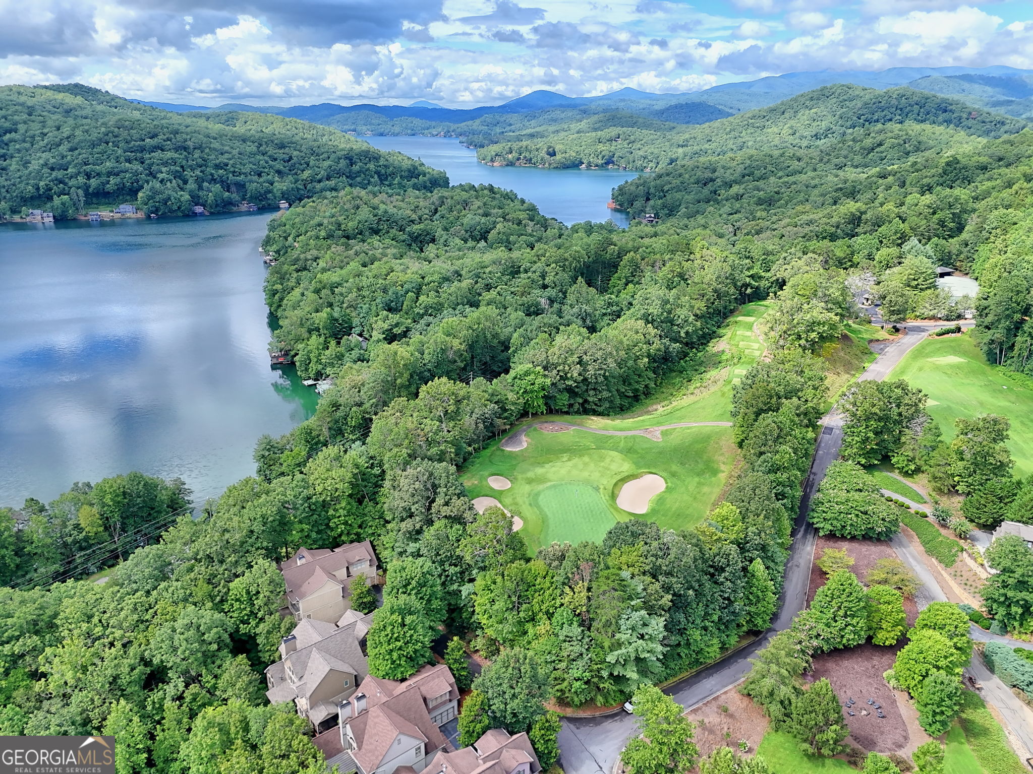 Clayton, Georgia 30525, United States, 4 Bedrooms Bedrooms, ,5 BathroomsBathrooms,Residential,Active,197178