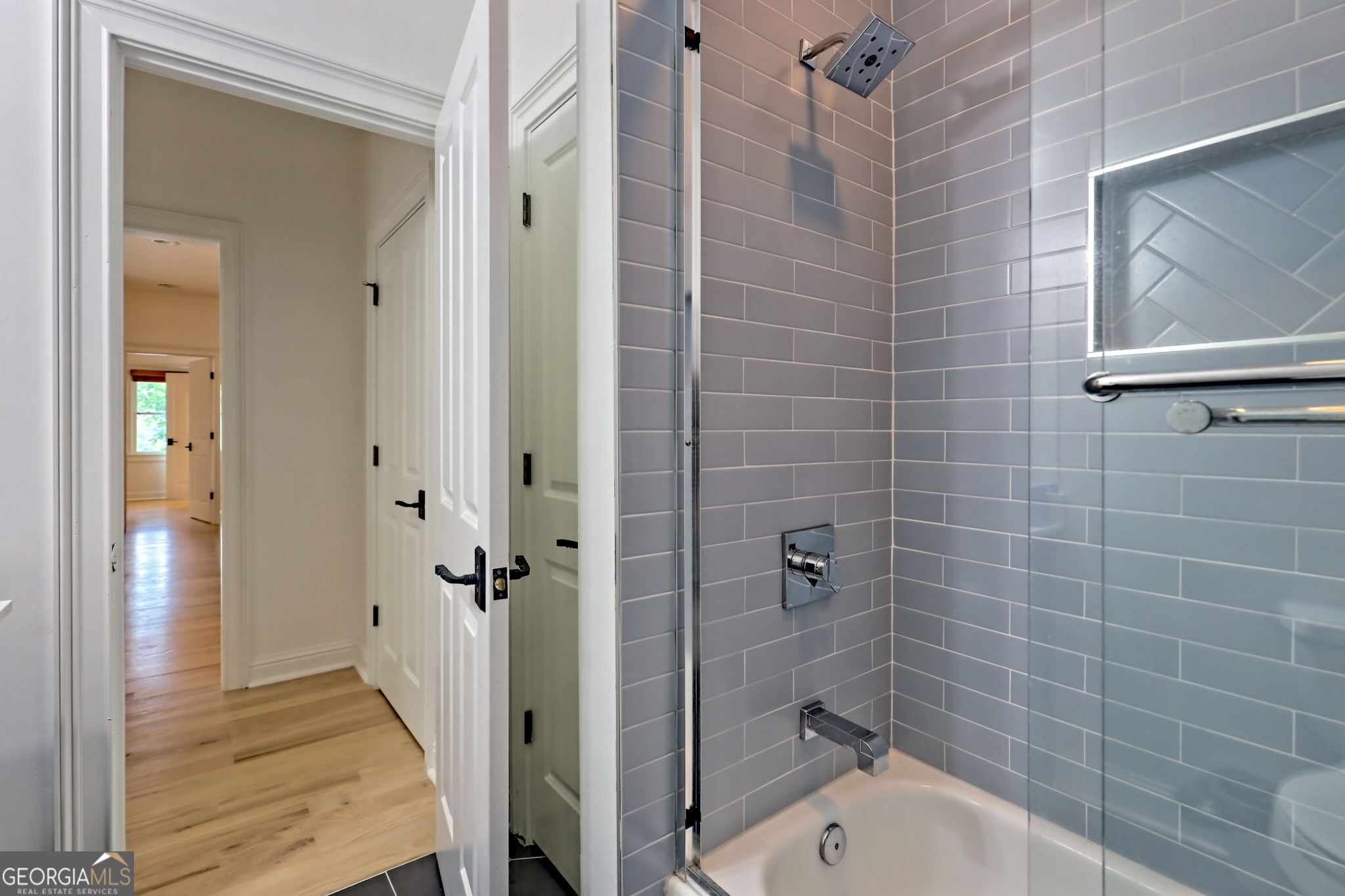 Clayton, Georgia 30525, United States, 4 Bedrooms Bedrooms, ,5 BathroomsBathrooms,Residential,Active,197178