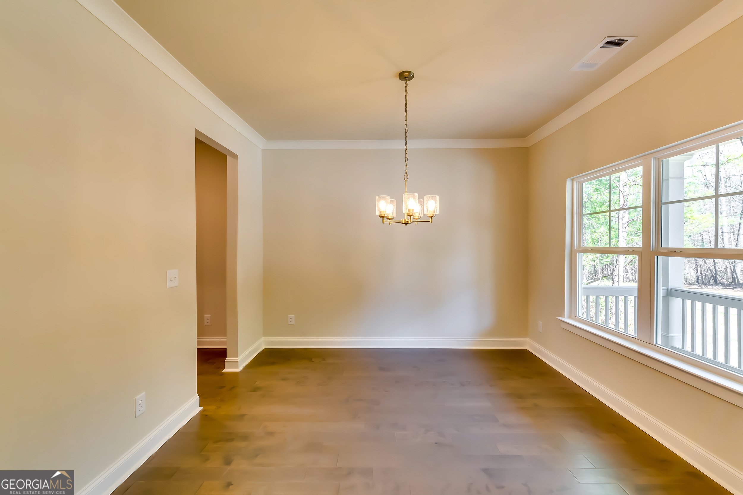 321 Principal Meridian DR