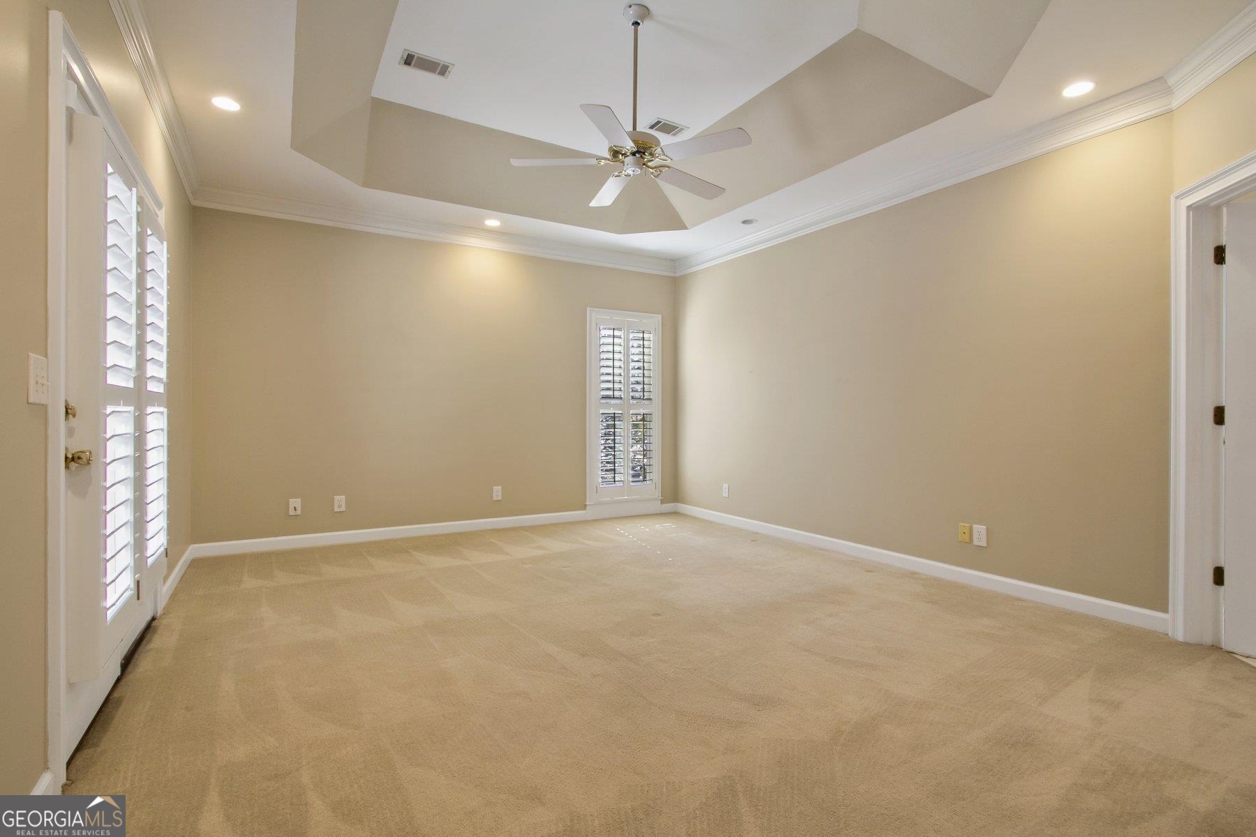 Barrington Hall - Residential