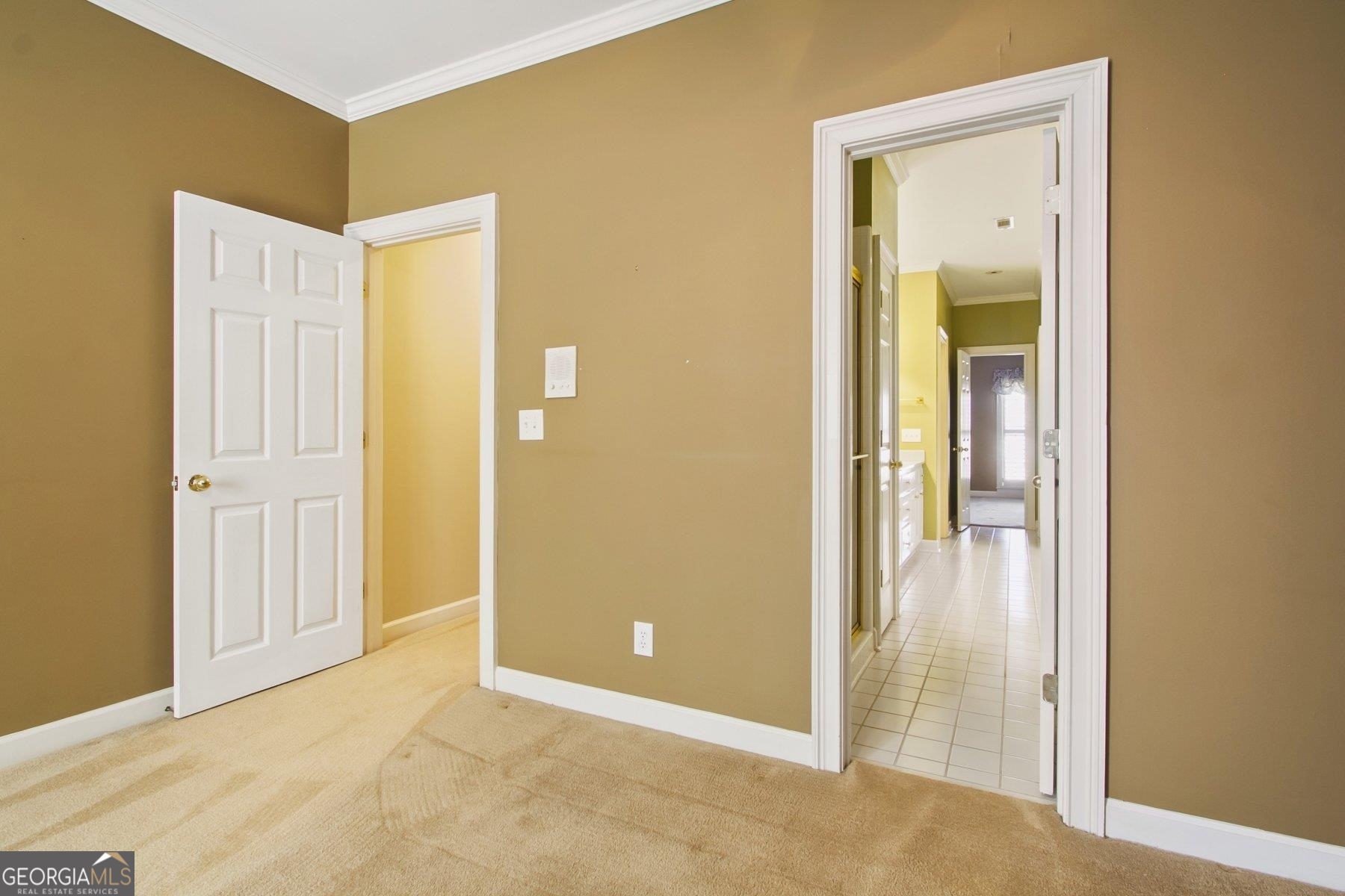 Barrington Hall - Residential