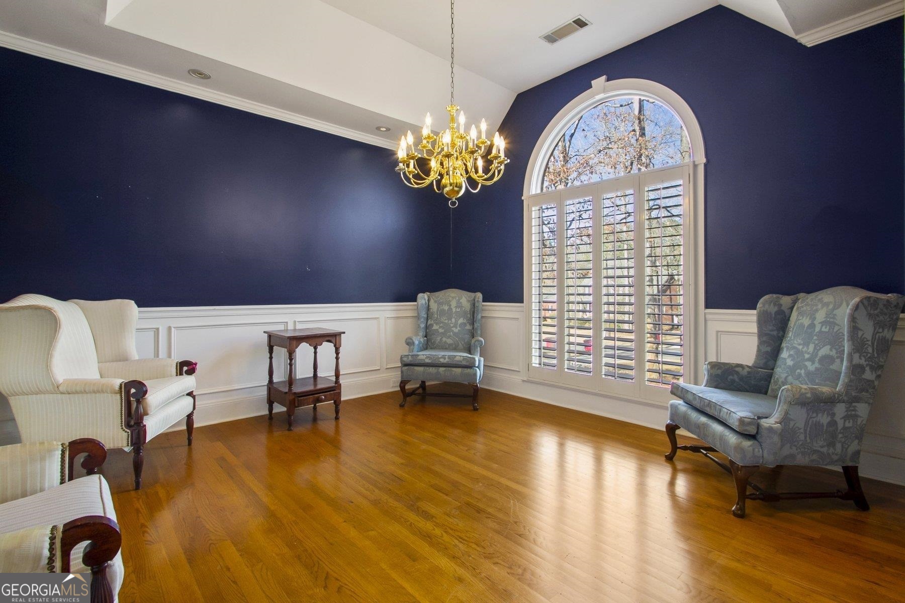 Barrington Hall - Residential