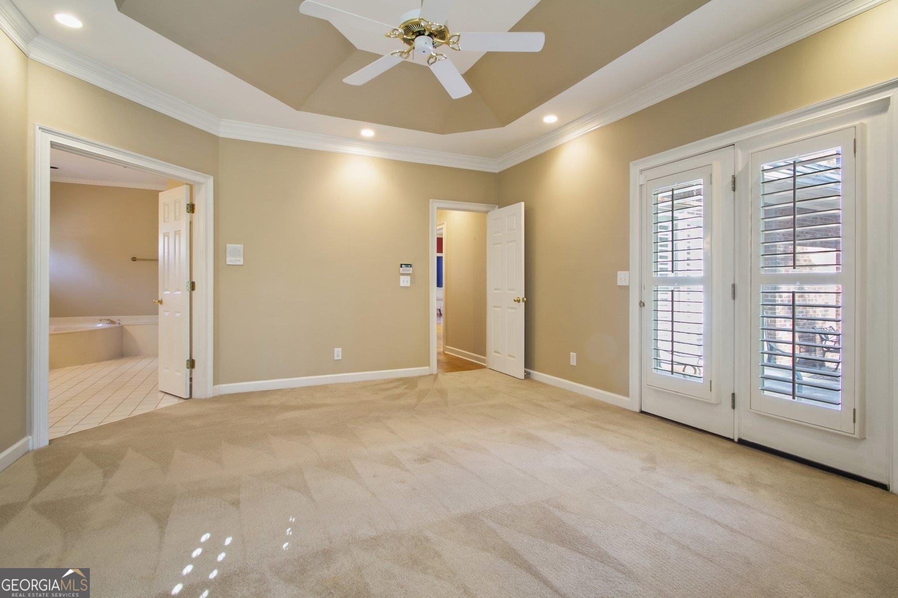 Barrington Hall - Residential