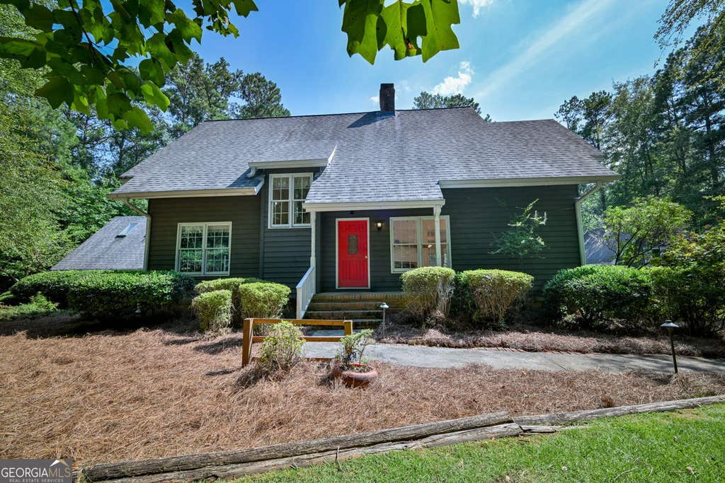 Photo of 3189 Spring Lake Dr NE, Conyers, GA 30013 (MLS # 10819735)