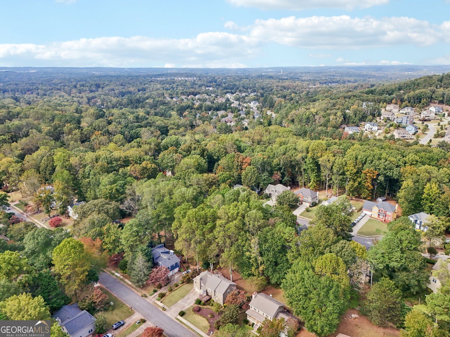 FOREST CHASE - Residential