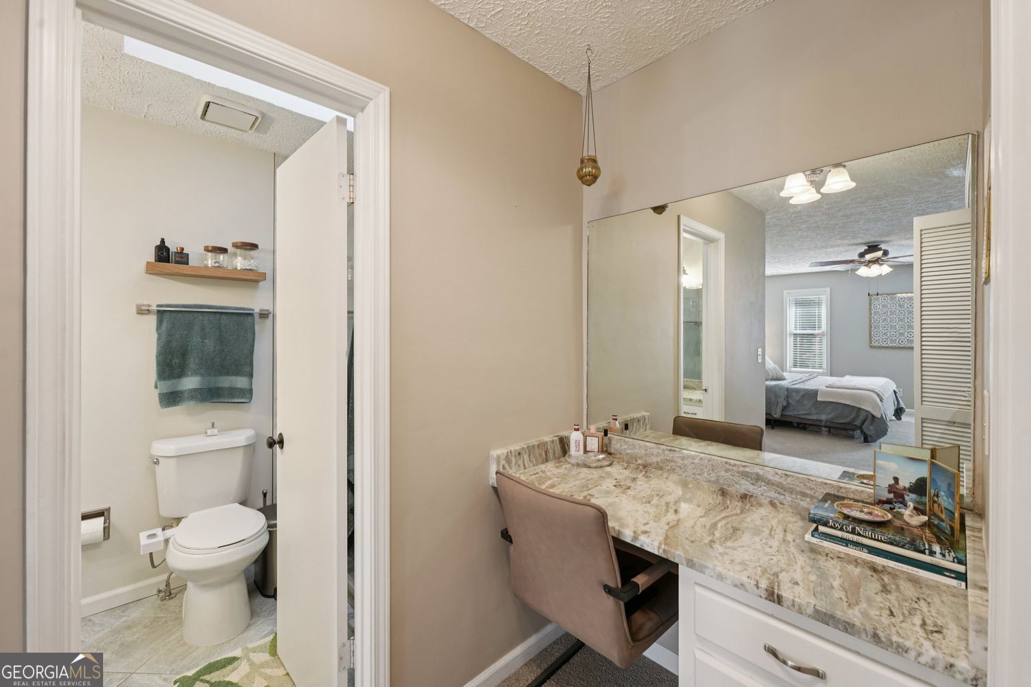 FOREST CHASE - Residential