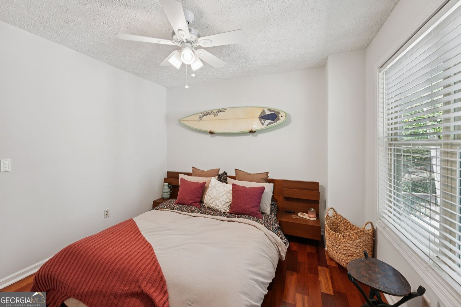 FOREST CHASE - Residential