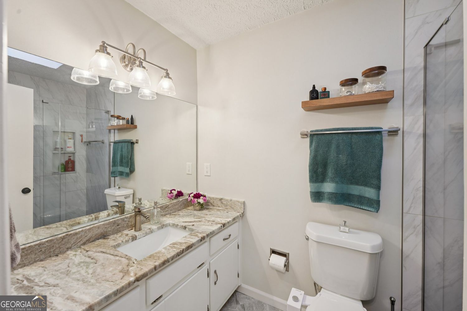 FOREST CHASE - Residential