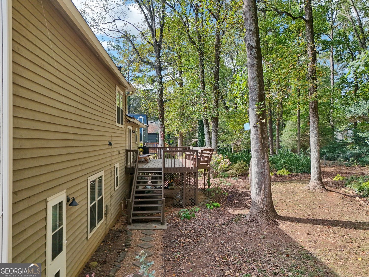 FOREST CHASE - Residential