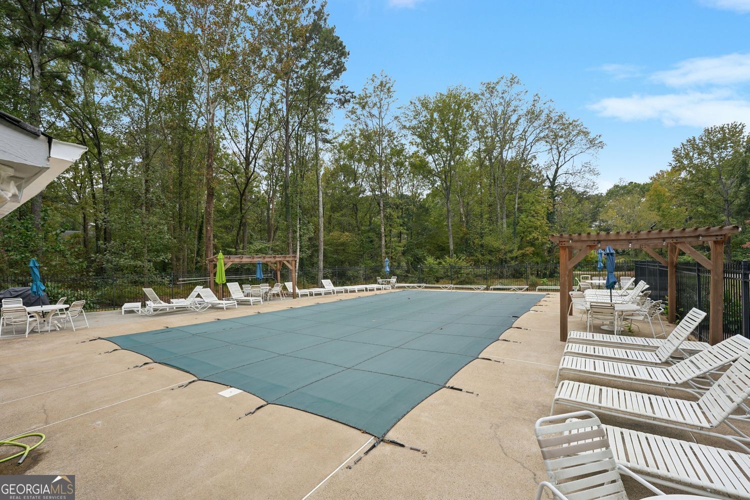 FOREST CHASE - Residential