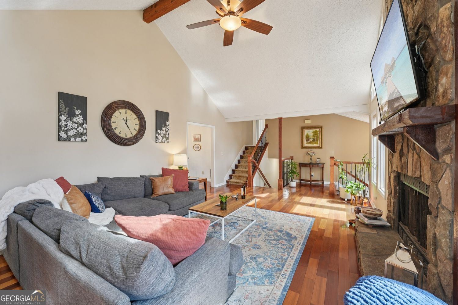 FOREST CHASE - Residential