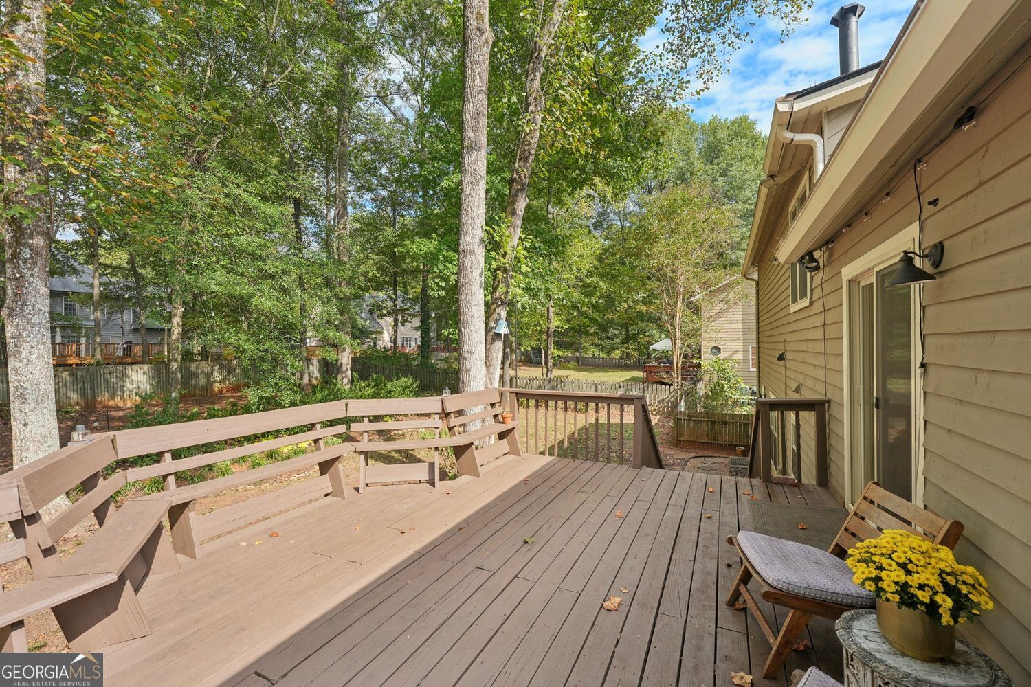 FOREST CHASE - Residential