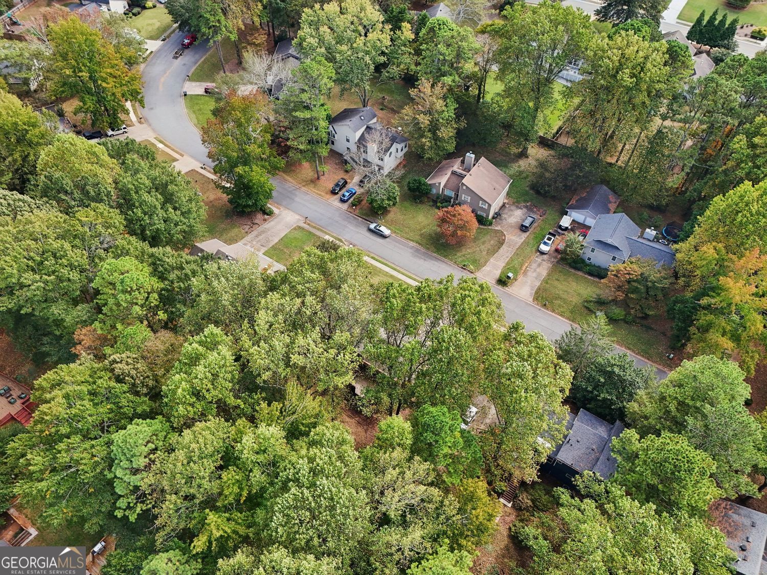 FOREST CHASE - Residential