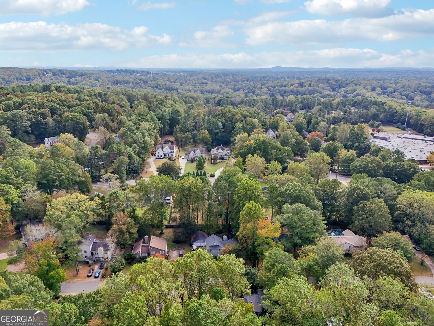 FOREST CHASE - Residential