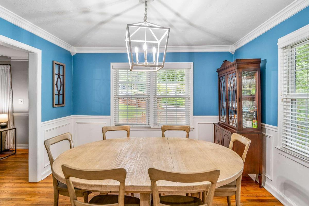 Woodland Hills - Residential