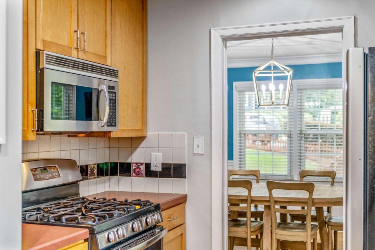 Woodland Hills - Residential