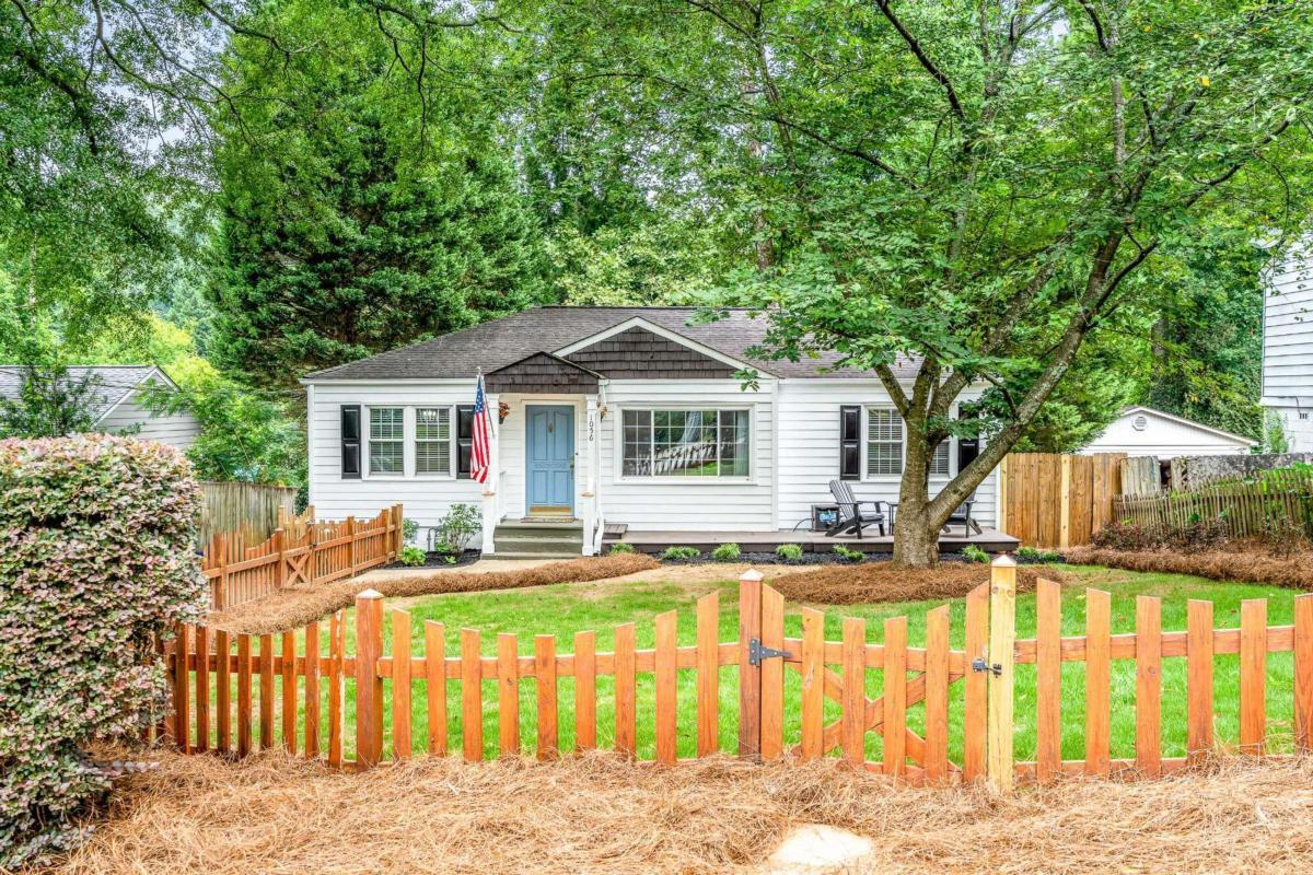 Woodland Hills - Residential