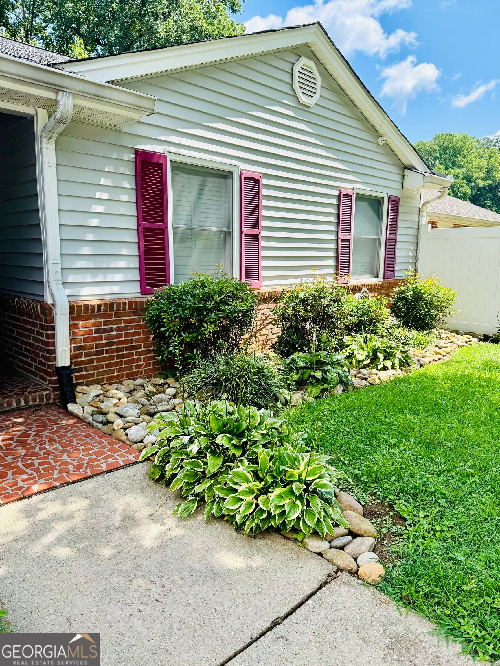 161 Wrenwood LN