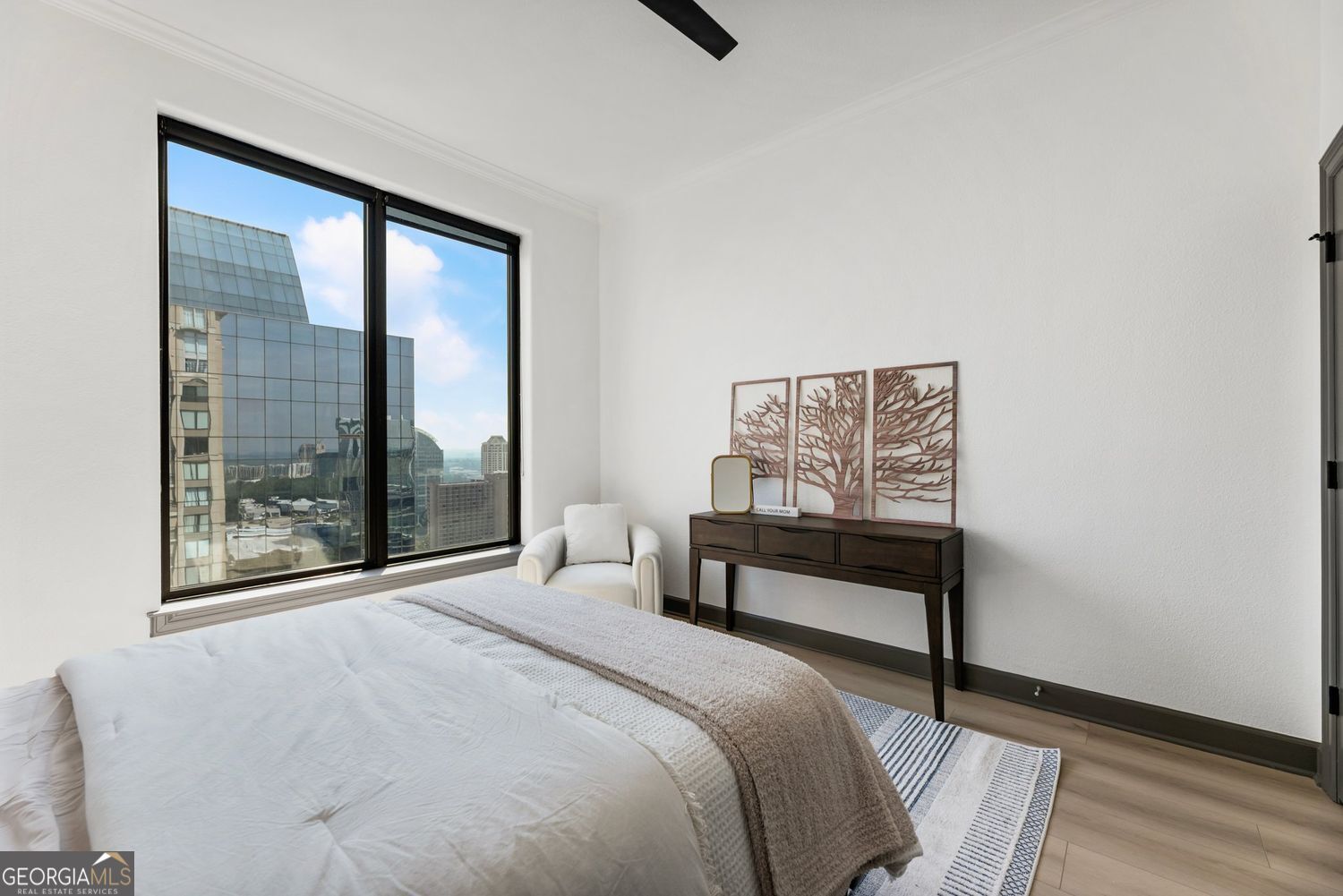 Atlanta, Georgia 30326, United States, 2 Bedrooms Bedrooms, ,2 BathroomsBathrooms,Residential,Active,164646