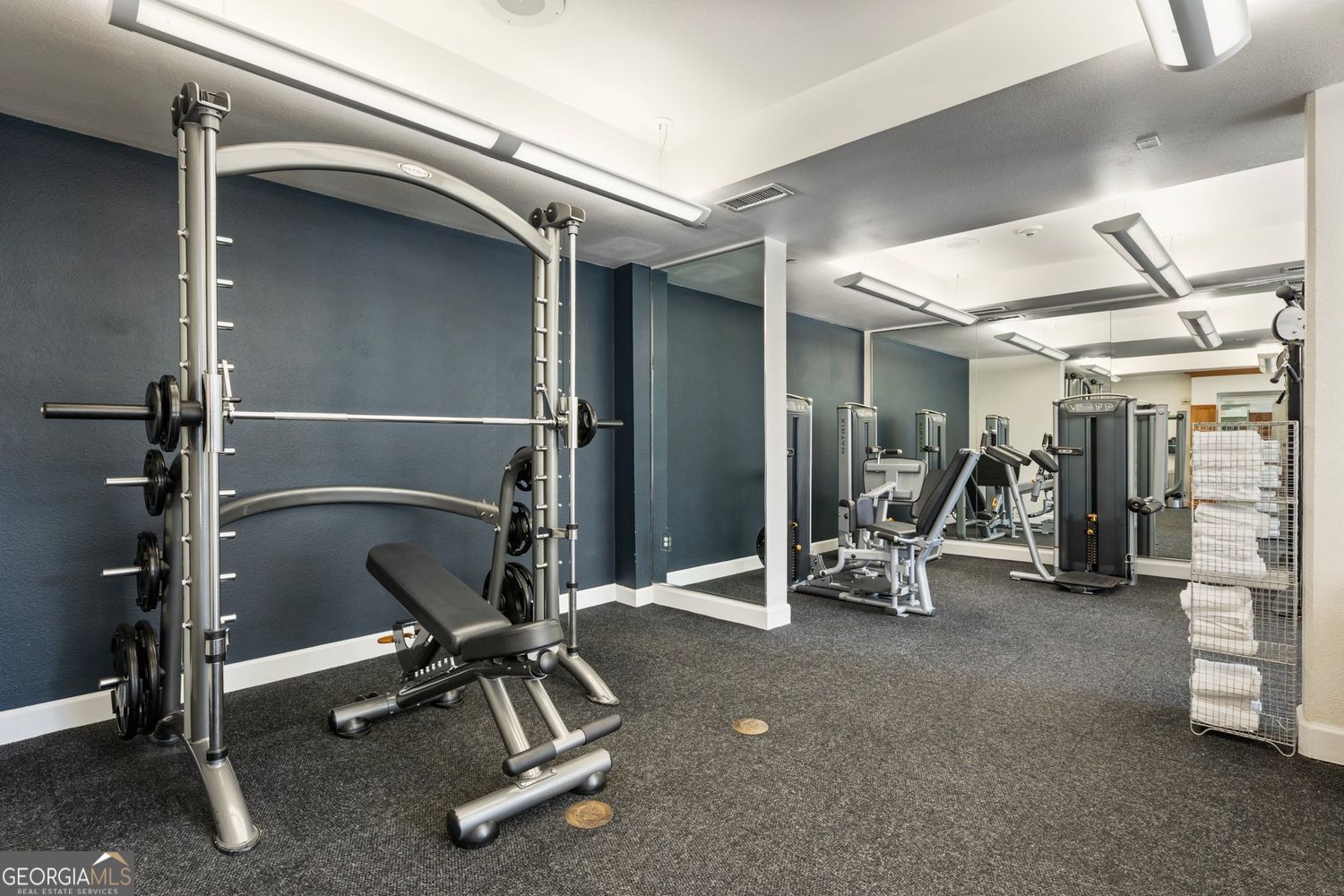 Atlanta, Georgia 30326, United States, 2 Bedrooms Bedrooms, ,2 BathroomsBathrooms,Residential,Active,164646