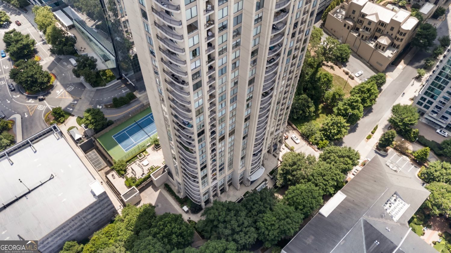 Atlanta, Georgia 30326, United States, 2 Bedrooms Bedrooms, ,2 BathroomsBathrooms,Residential,Active,164646