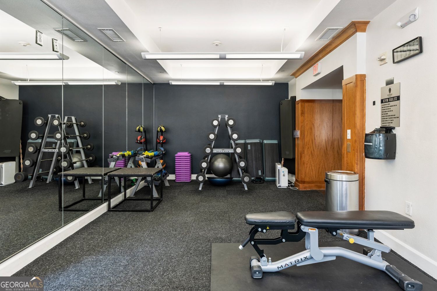 Atlanta, Georgia 30326, United States, 2 Bedrooms Bedrooms, ,2 BathroomsBathrooms,Residential,Active,164646