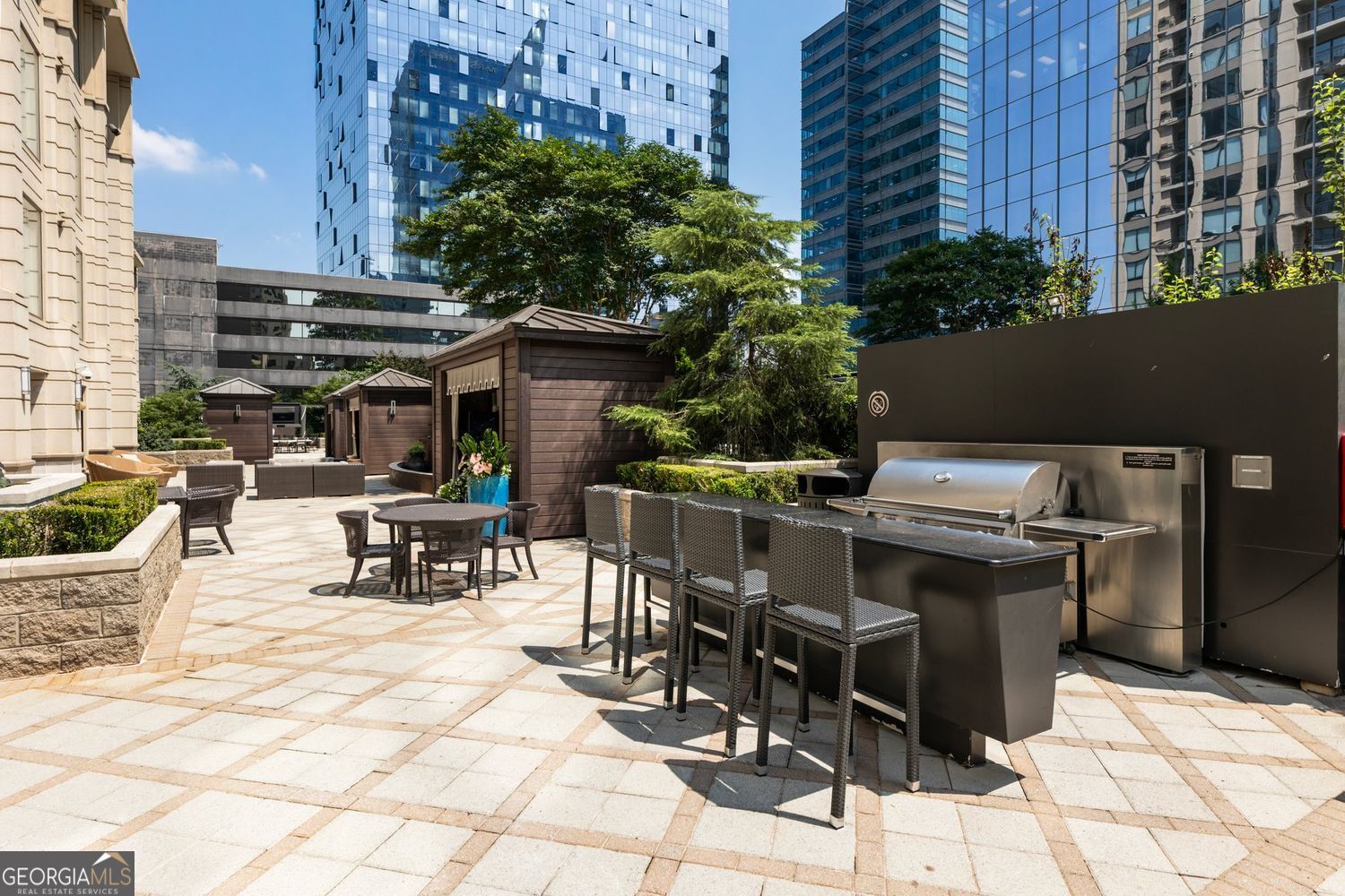 Atlanta, Georgia 30326, United States, 2 Bedrooms Bedrooms, ,2 BathroomsBathrooms,Residential,Active,164646