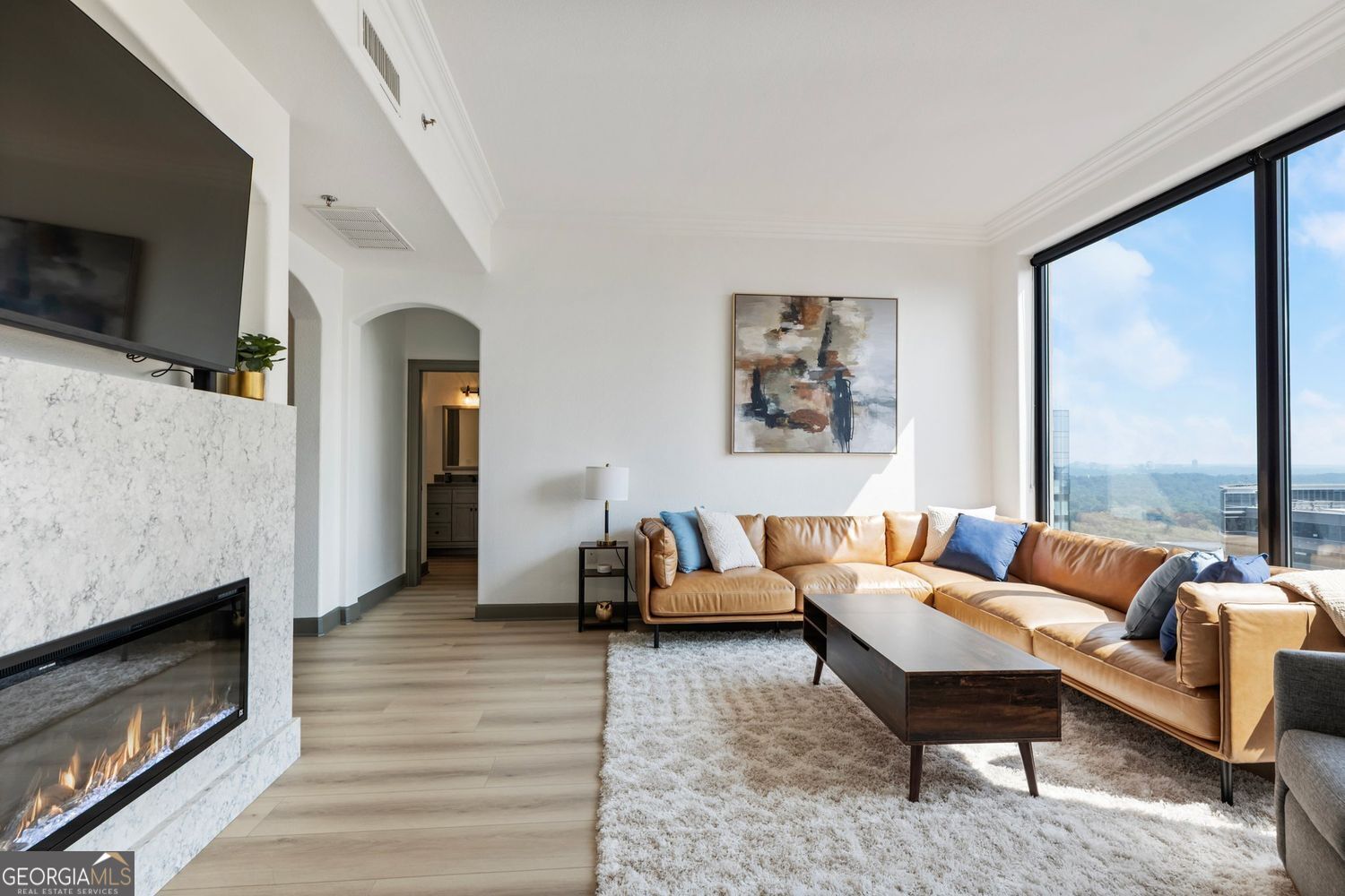 Atlanta, Georgia 30326, United States, 2 Bedrooms Bedrooms, ,2 BathroomsBathrooms,Residential,Active,164646