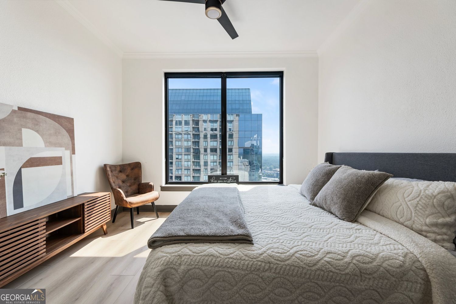 Atlanta, Georgia 30326, United States, 2 Bedrooms Bedrooms, ,2 BathroomsBathrooms,Residential,Active,164646