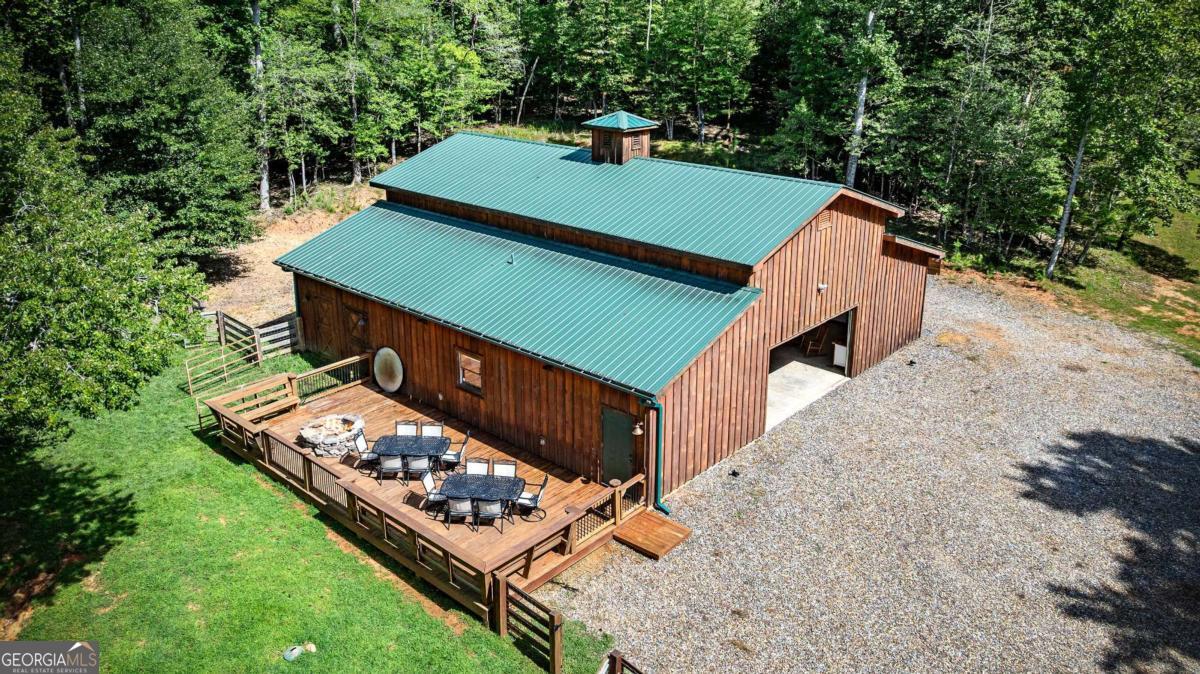 1281 Deaver RD
