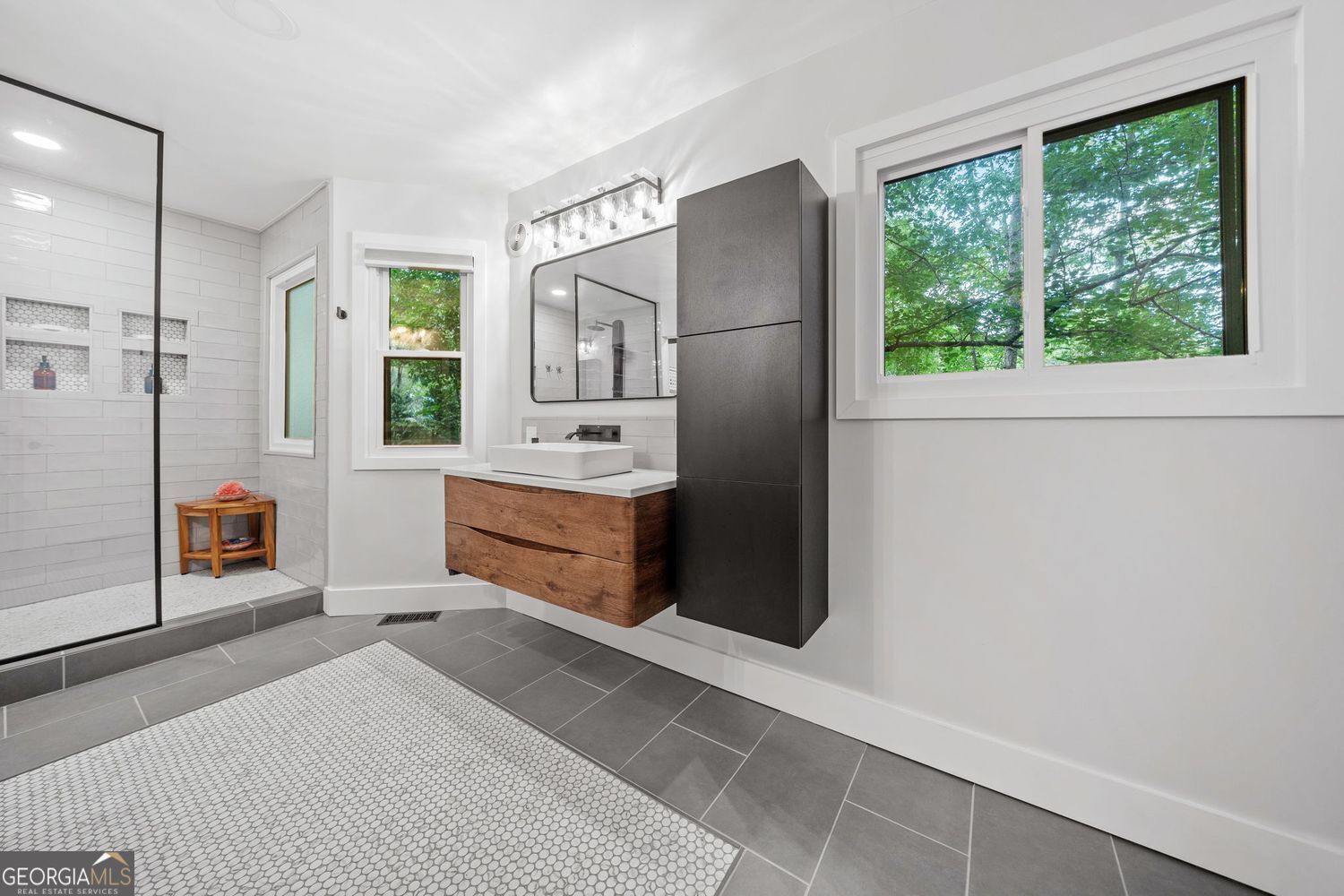 Rivermont - Residential