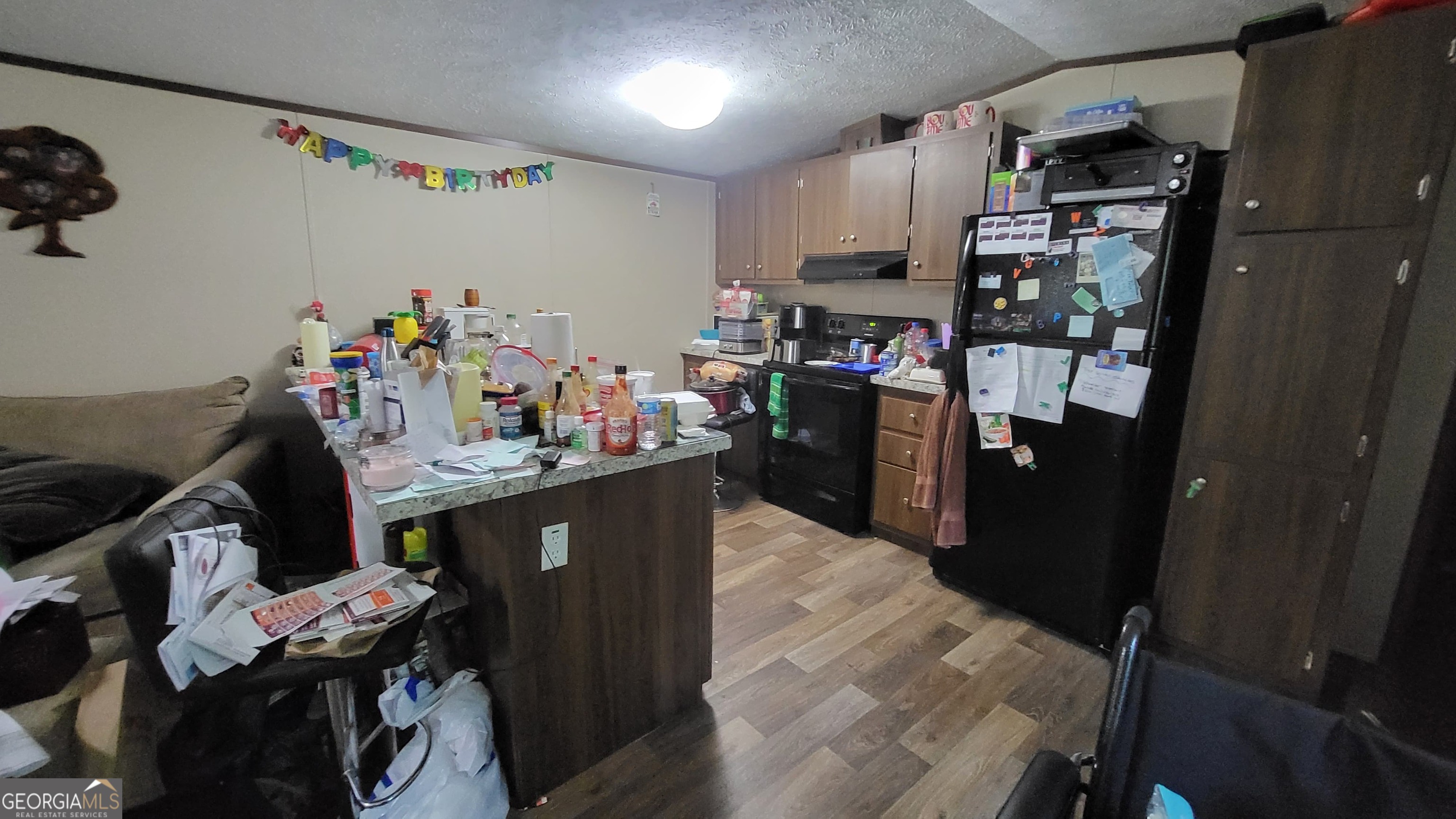 835 Center Of The World RD