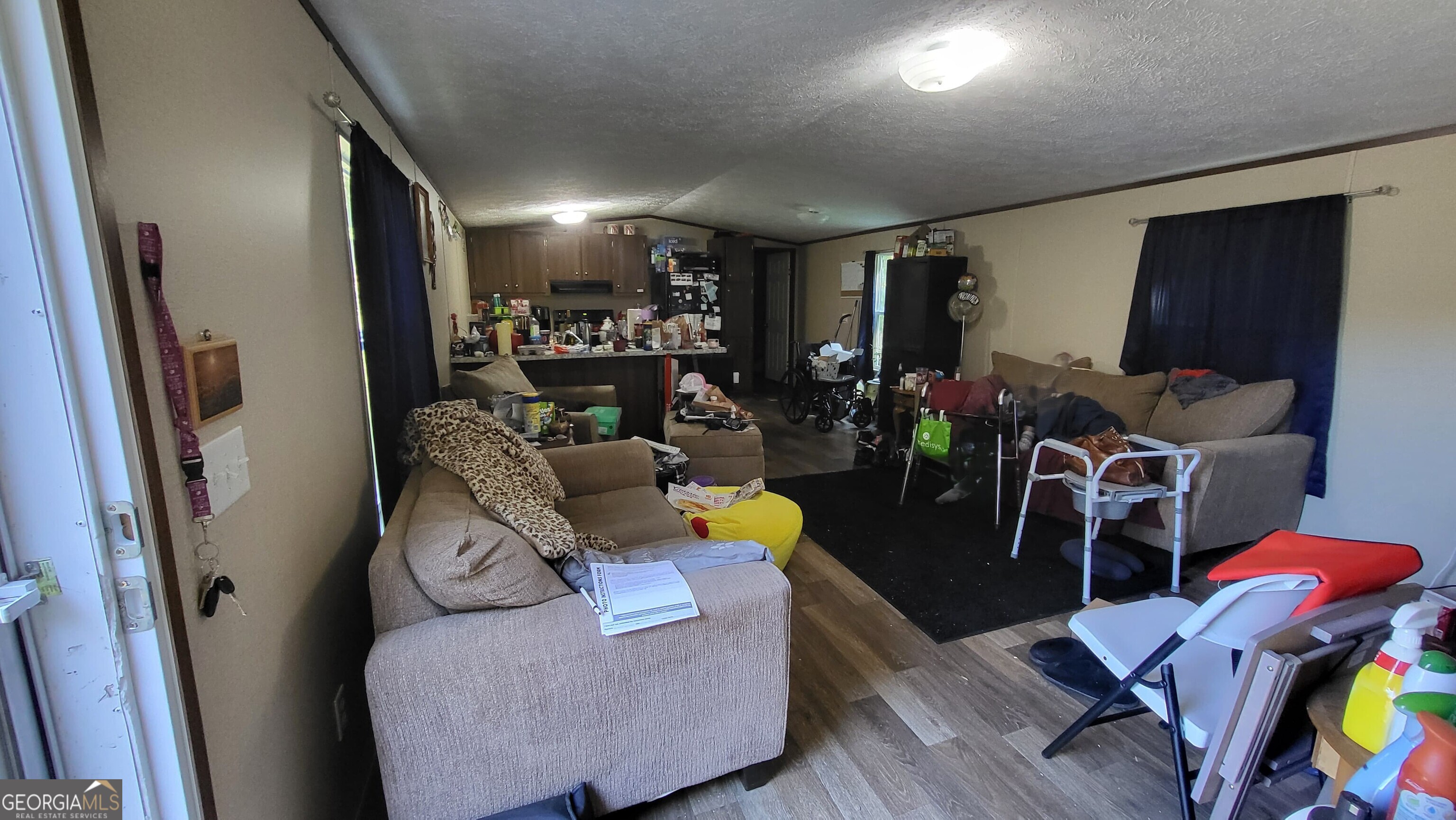 835 Center Of The World RD