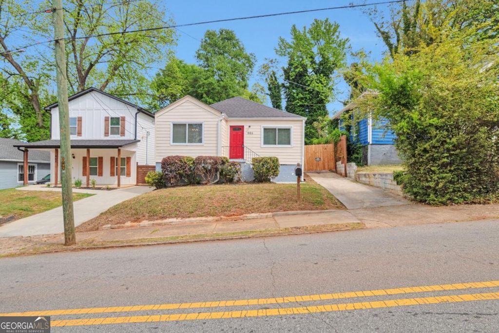 Photo of 985 Fair Street SW, Atlanta, GA 30314 (MLS # 10732265)