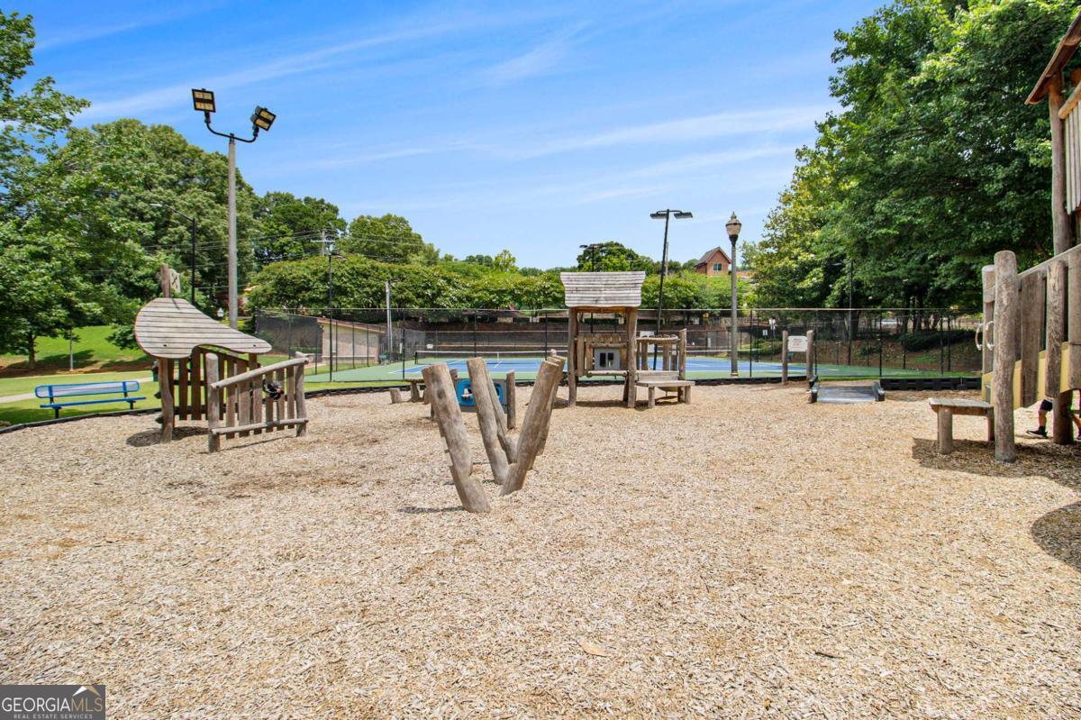 College Park - Residential