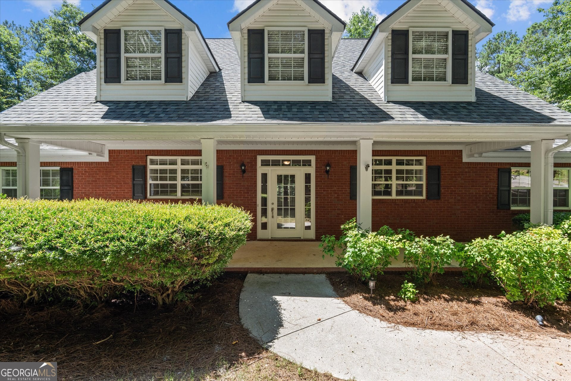 5149 Woodmond DR