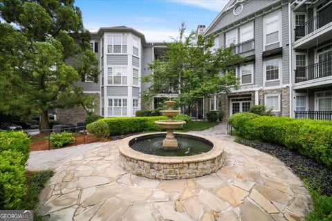 Photo of 4100 Paces Walk #1101, Atlanta, GA 30339 (MLS # 10782212)
