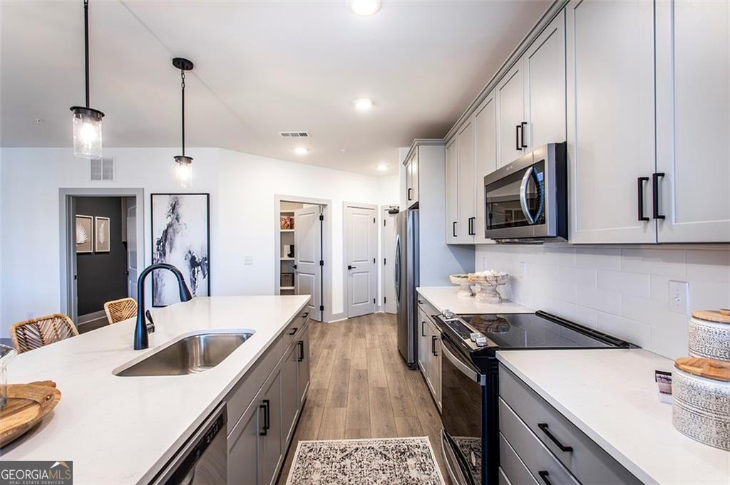 3351 Orwell WAY 2406
