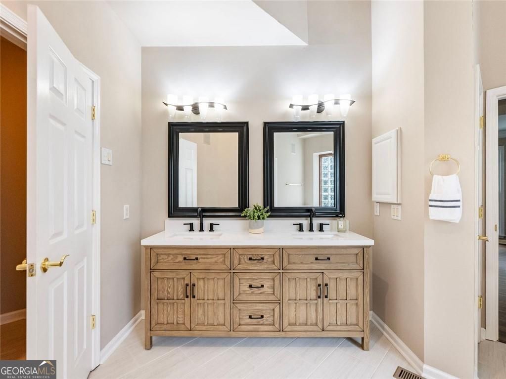 PARK GLENN - Residential