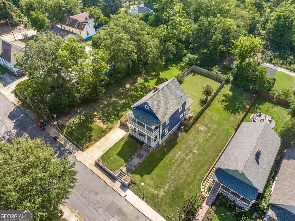 Photo of 1464 Calhoun Street, Macon, GA 31201 (MLS # 10830103)