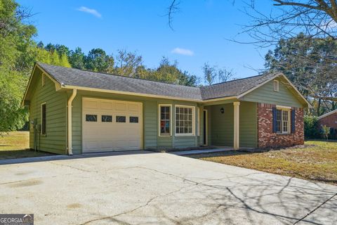 Photo of 305 Belmont Farms Drive, Ellenwood, GA 30294 (MLS # 10639233)